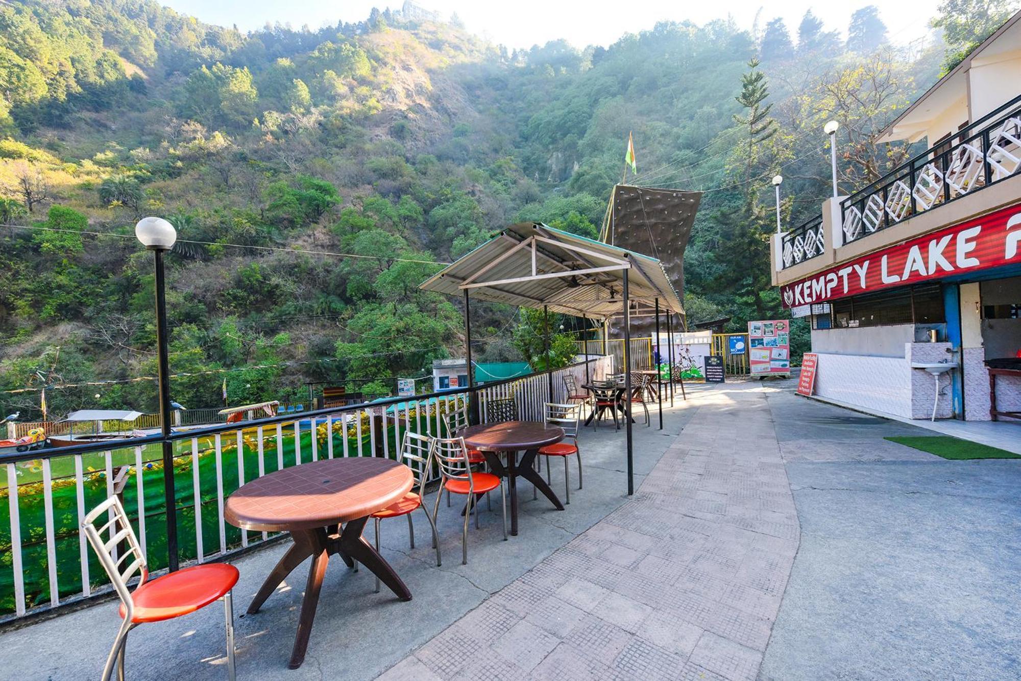 Fabhotel Kempty Lake Resort Mussoorie Esterno foto
