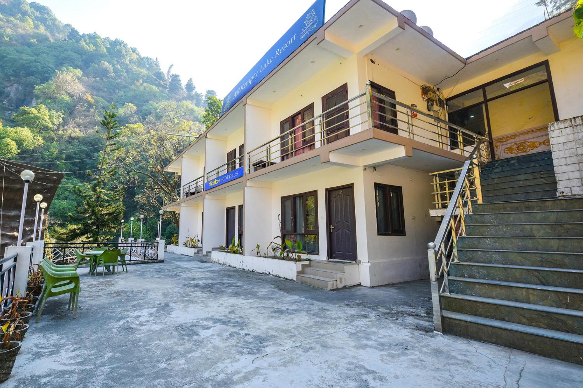 Fabhotel Kempty Lake Resort Mussoorie Esterno foto
